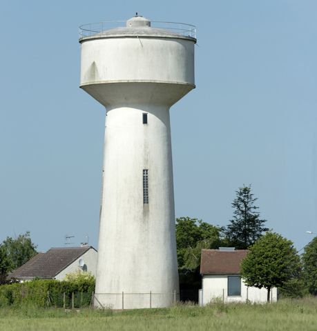 Le château d'eau d'Echilleuses